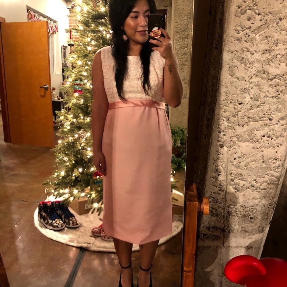 Vintage Pink Pencil Skirt Dress with Chiffon Cape